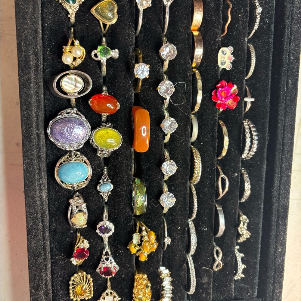 55 rings assorted sizes